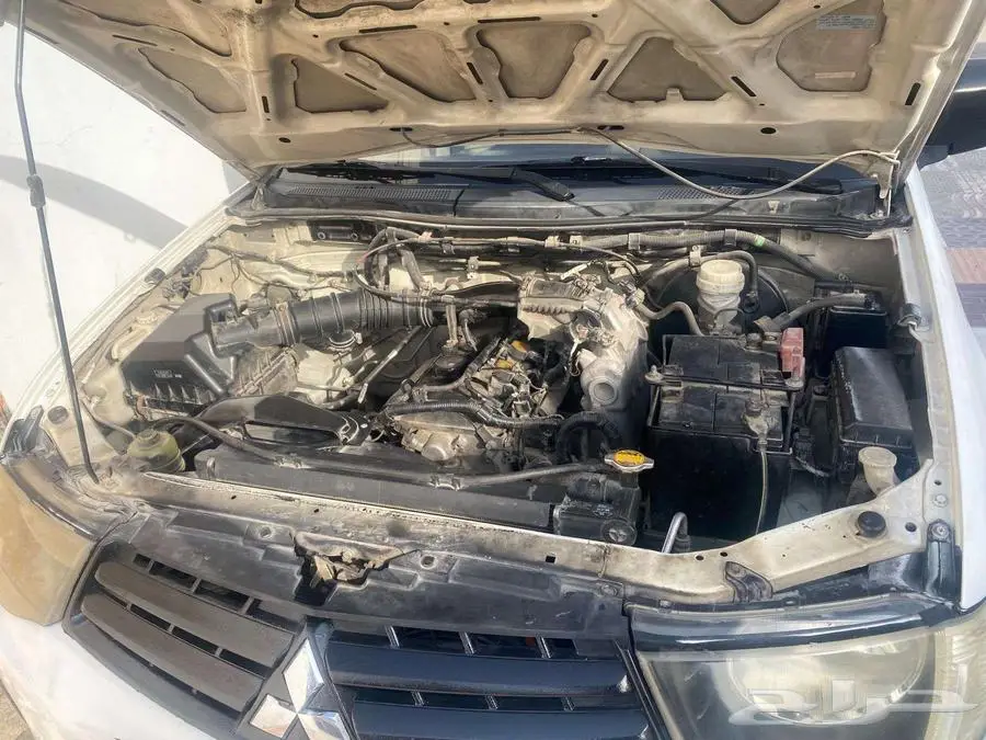 متسوبيشي 2011 بكب غمارتين L200 القير عادي بنزين للبيع 24