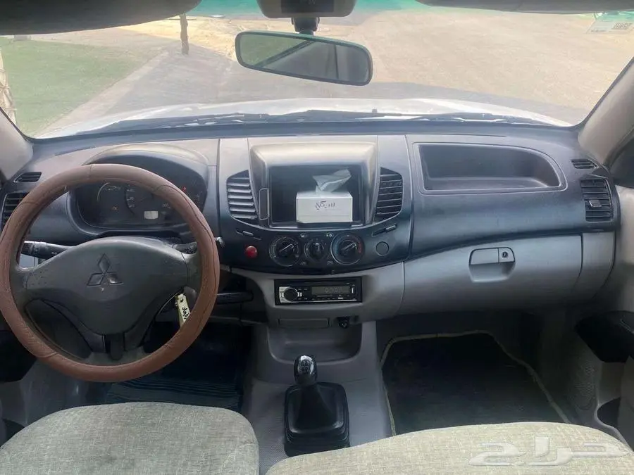 متسوبيشي 2011 بكب غمارتين L200 القير عادي بنزين للبيع 14