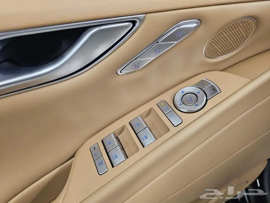 G80 (بنزين) 2025 Signature 16