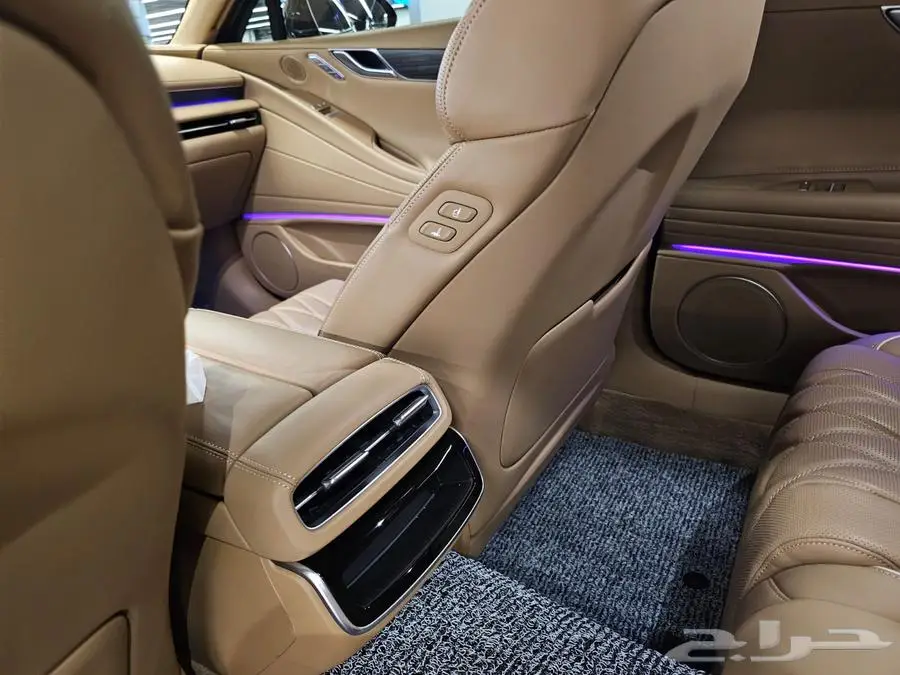 G80 (بنزين) 2025 Signature 10