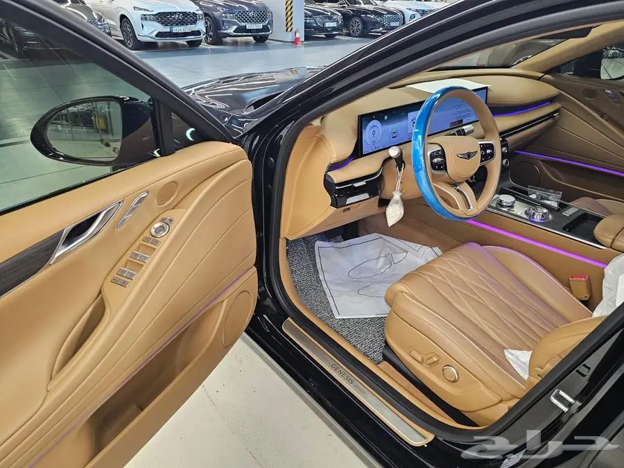 G80 (بنزين) 2025 Signature 13