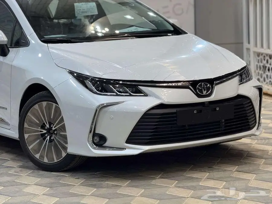 كورولا XLI 2025   أداء أقوى وتصميم أنيق   استلمها اليوم 2