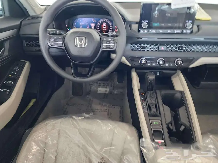 هوندا اكورد 2025 LX ستاندر 15