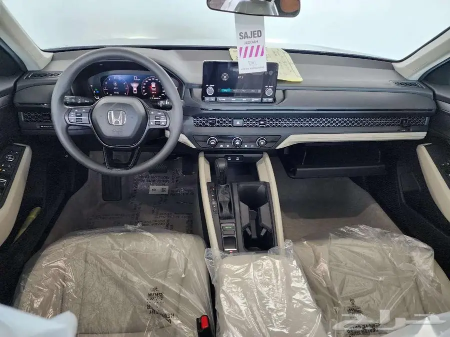 هوندا اكورد 2025 LX ستاندر 16
