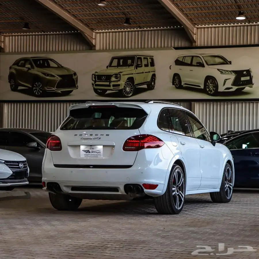 بورش كايين GTS 2013 16