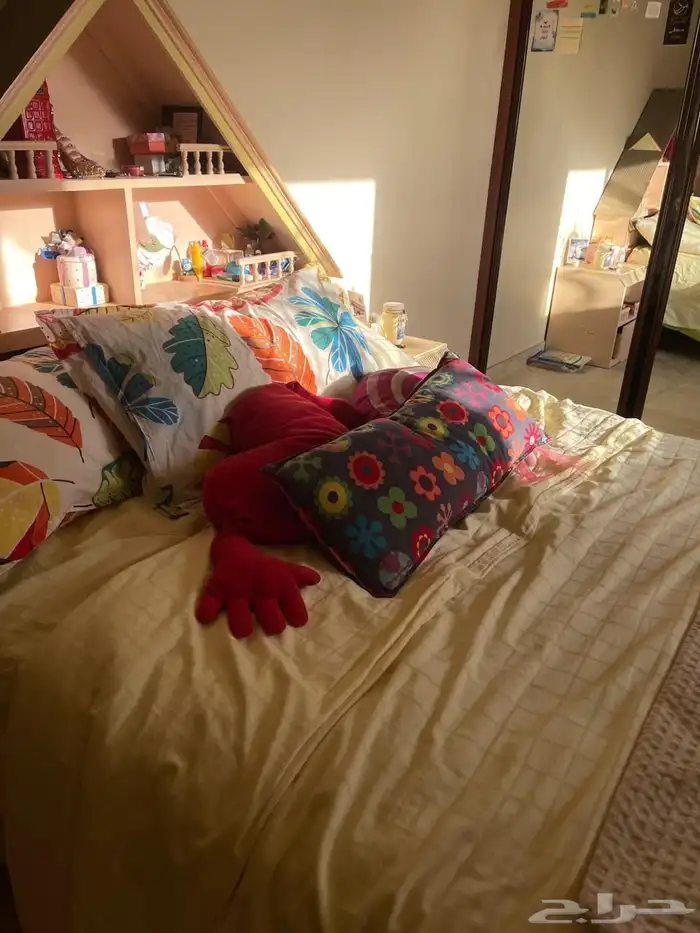 سرير اطفال 1