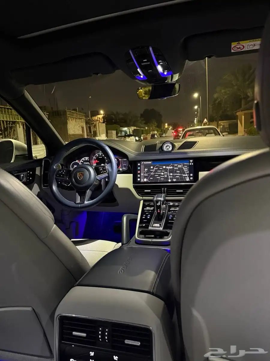 Cayenne Platinum Edition 2023 21