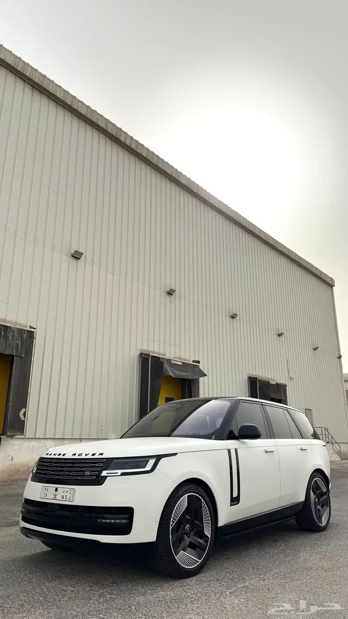 رنج رو ر اوتوبيوغرافي 2023 18