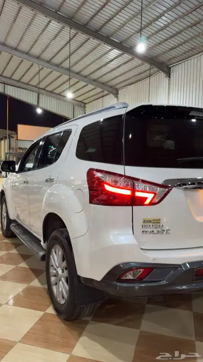 ايسوزو MUX 2020 2
