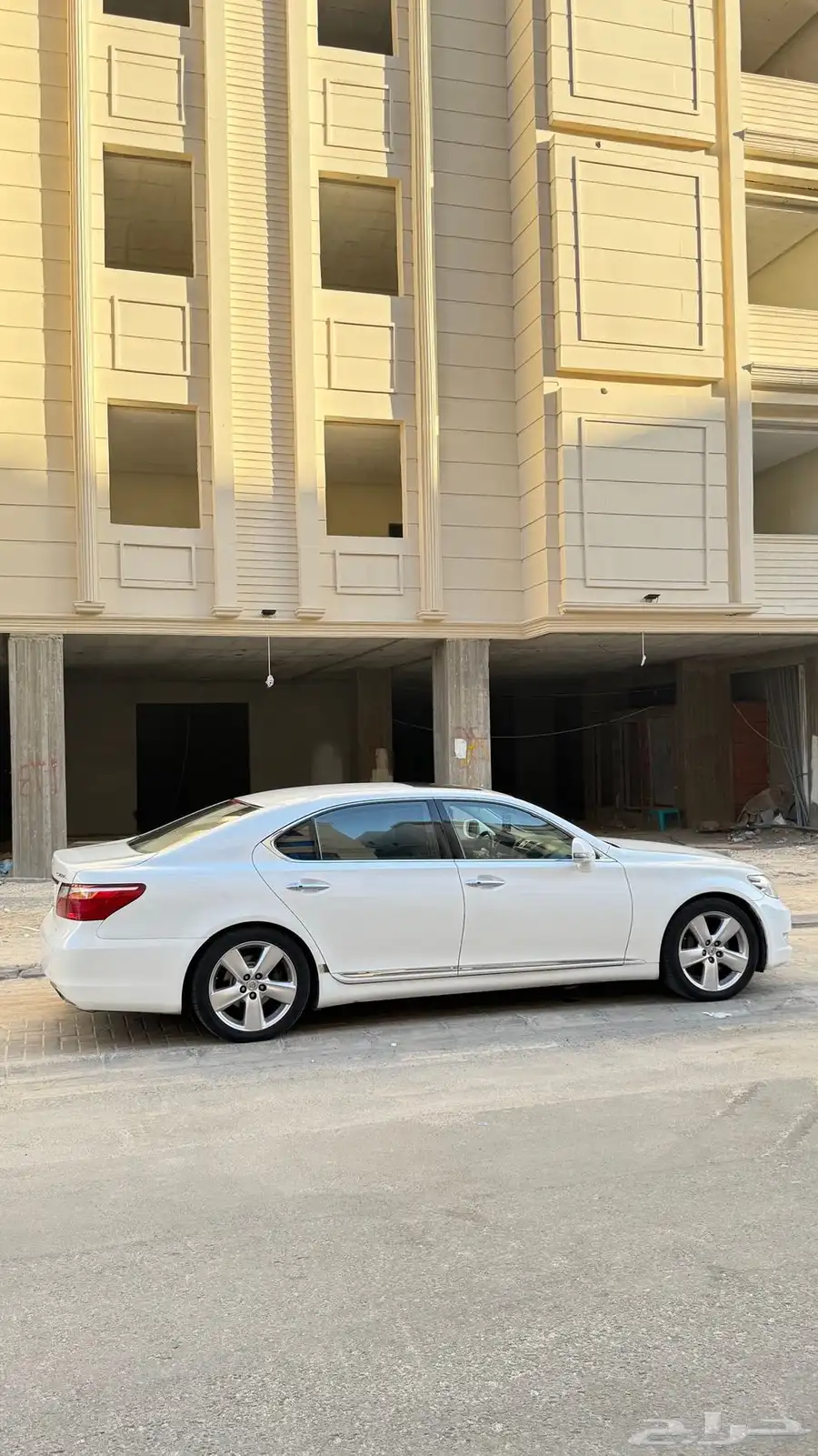 لكزس Ls460L لارج سعودي 2012 9