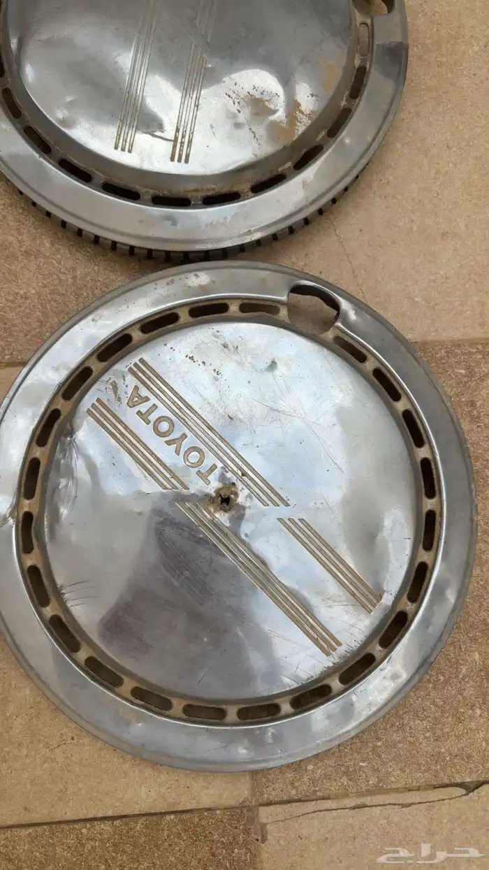 طيس هايلوكس 1985 وكاله شبه جديد 1