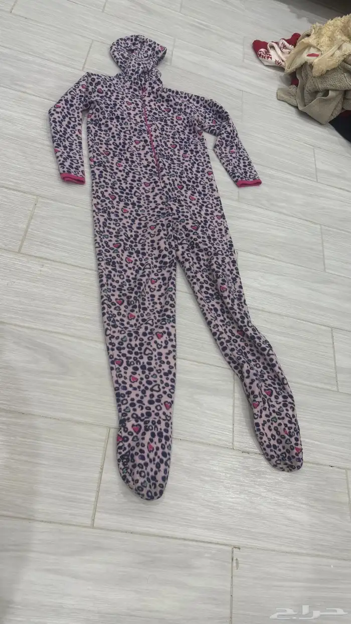 ملابس 20