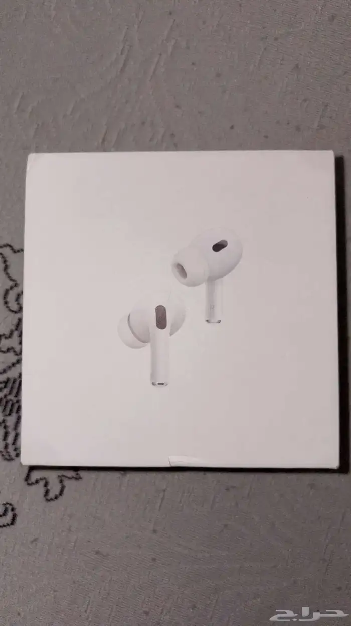 للبيع سماعات AirPods Pro 6