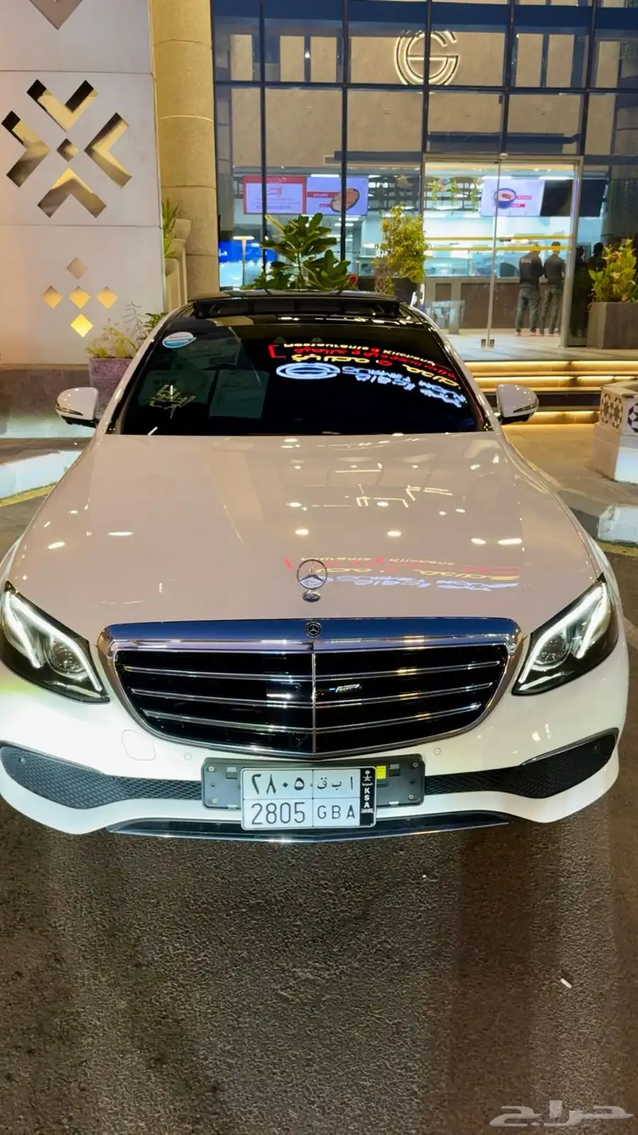 مرسيدس E300 فل كامل بانوراما عداد 106 بحالة الوكالة 16