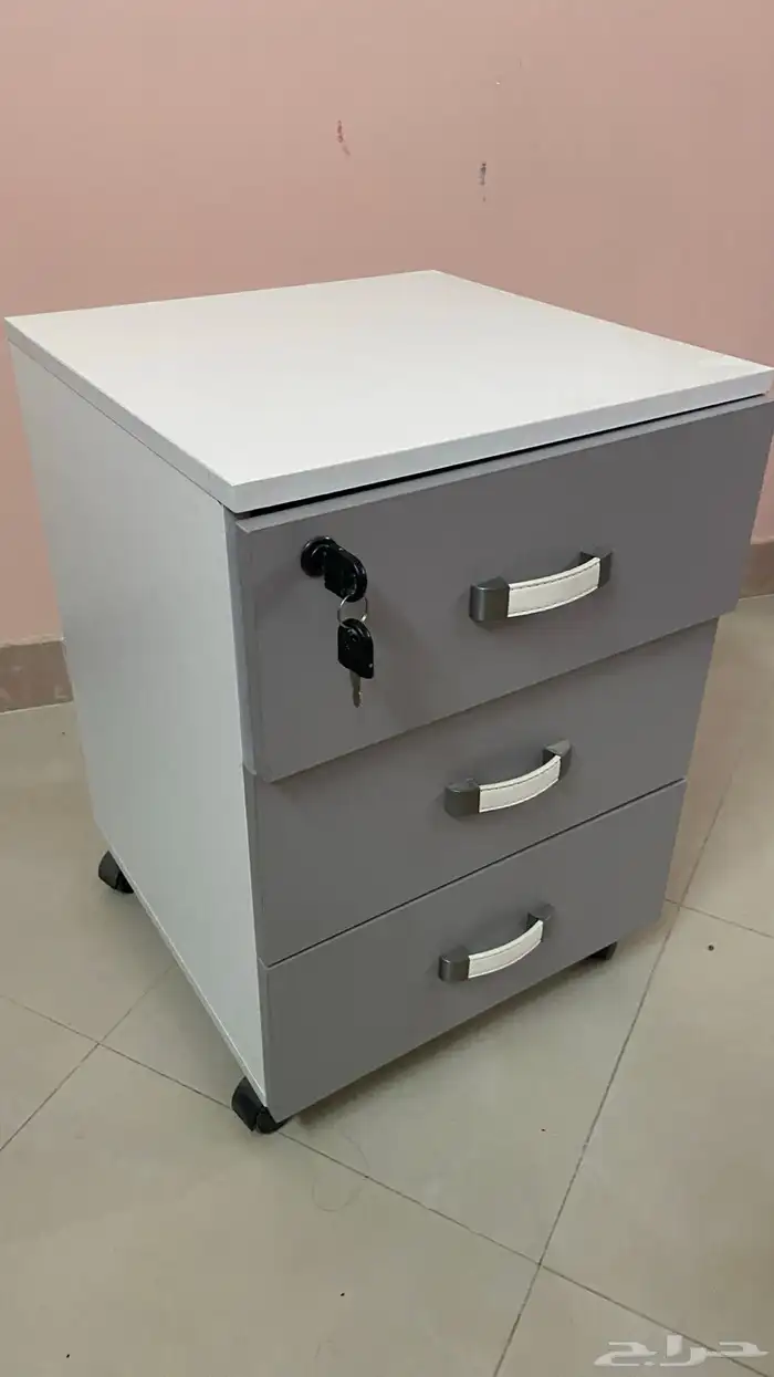 مكتب 3
