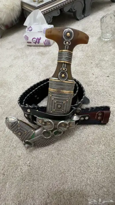 خنجر زراف قديمي 0