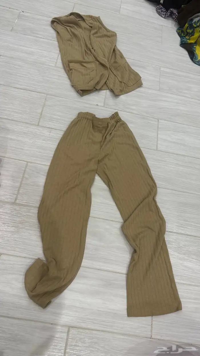 ملابس 36