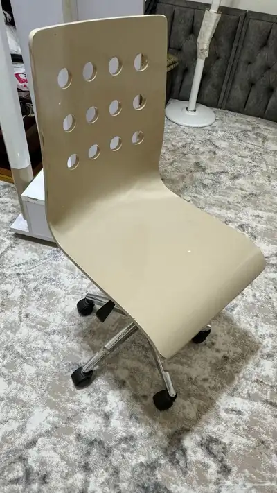 للبيع سراير اطفال 3