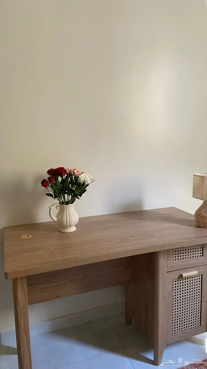 مكتب خشبي 0