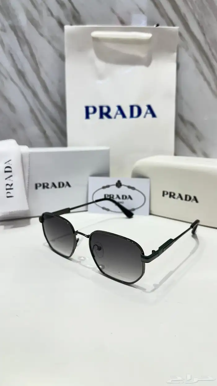 نظارات برادا نسائيه ورجاليه بسعر مخفض 20