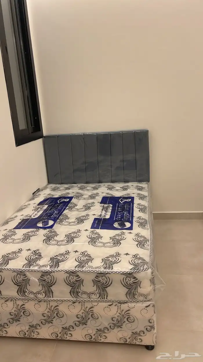 سرير مراتب 1