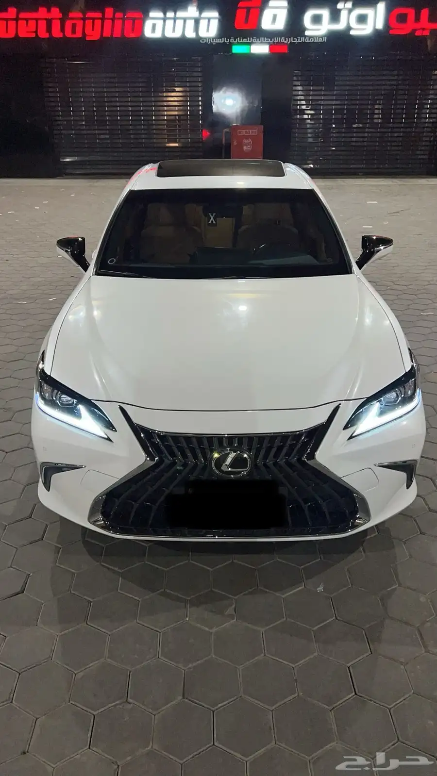 لكزس ES300h - 2024 0