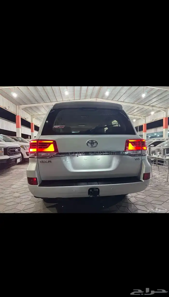 النوع   تويوتا لاندكروزر GXR3 15