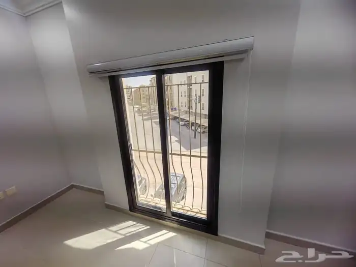 شقة الإيجار إشبيليا الحمراء موقع مميز 1