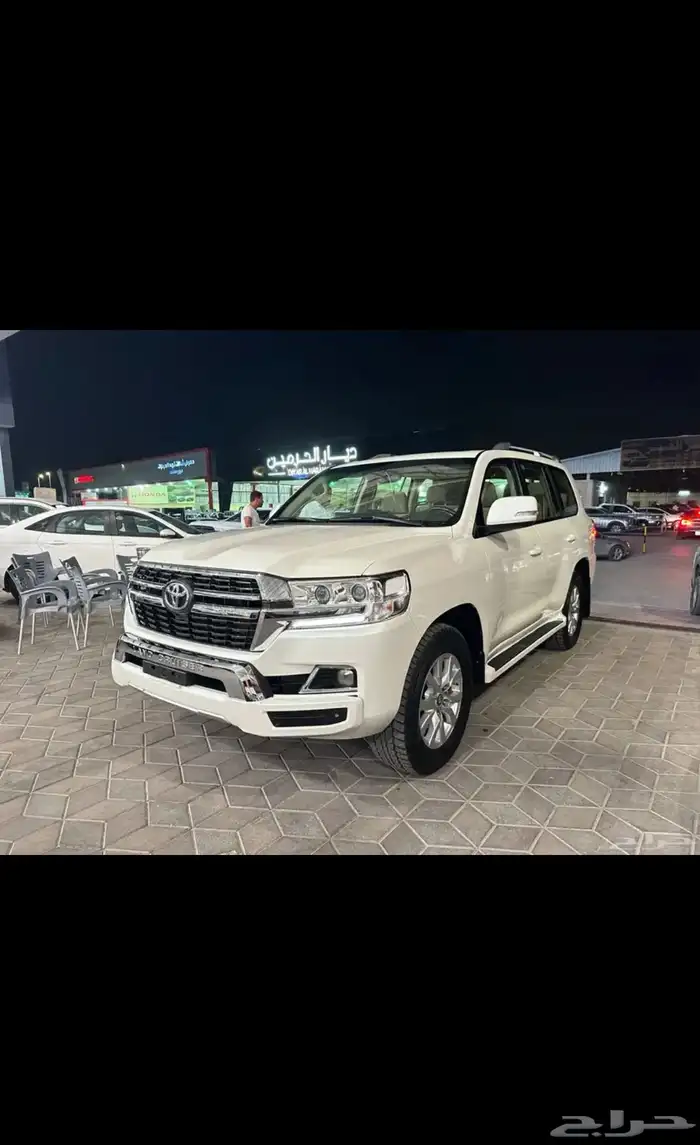 النوع   تويوتا لاندكروزر GXR3 0