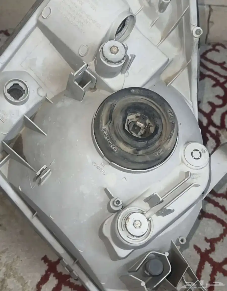 شمعة برادو يسار 1