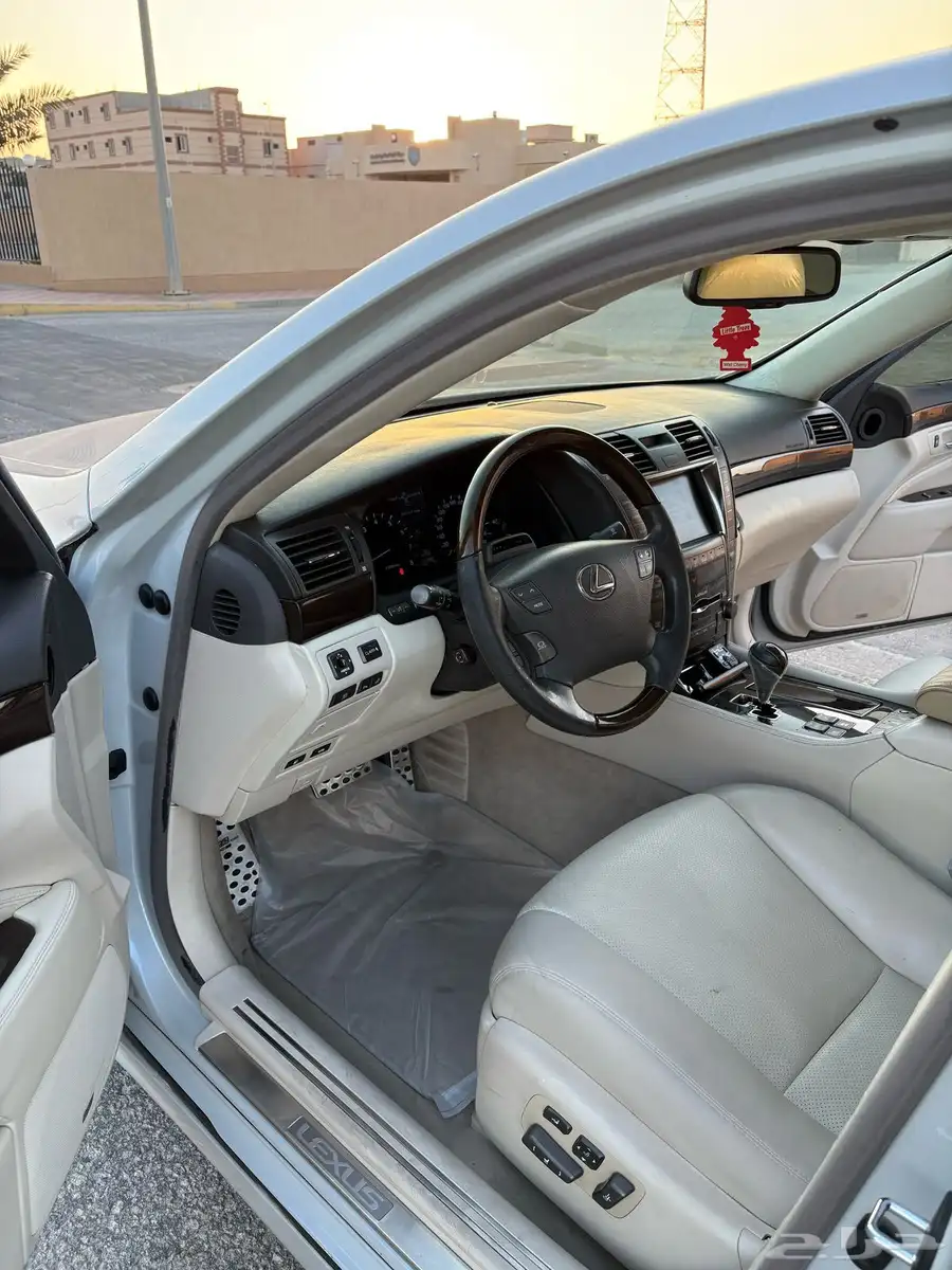 لكزس ls 460 14