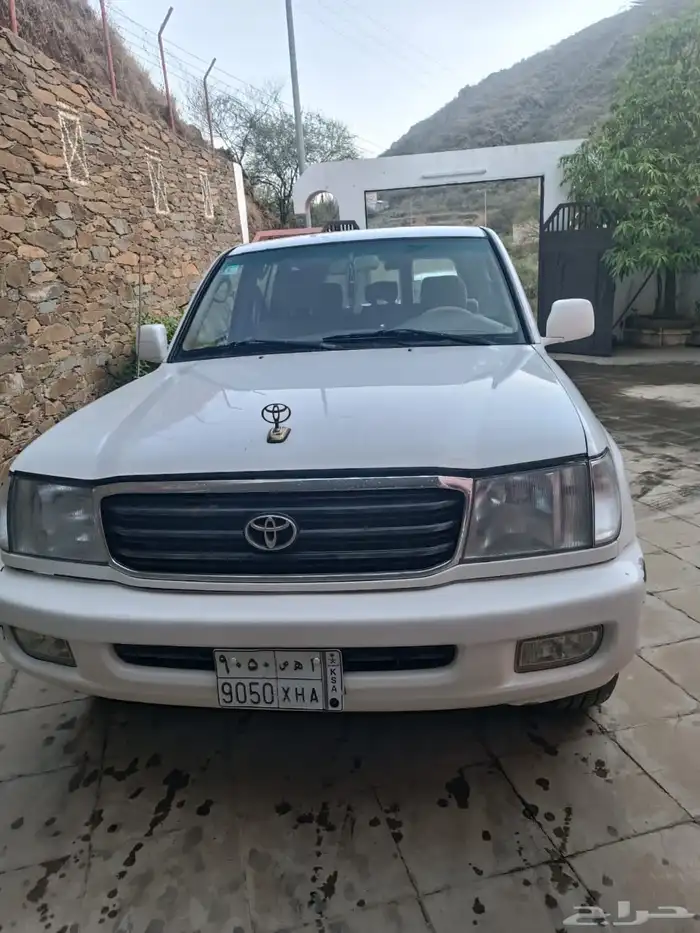 تيوتا لاند كروزر 2001 gxr 2