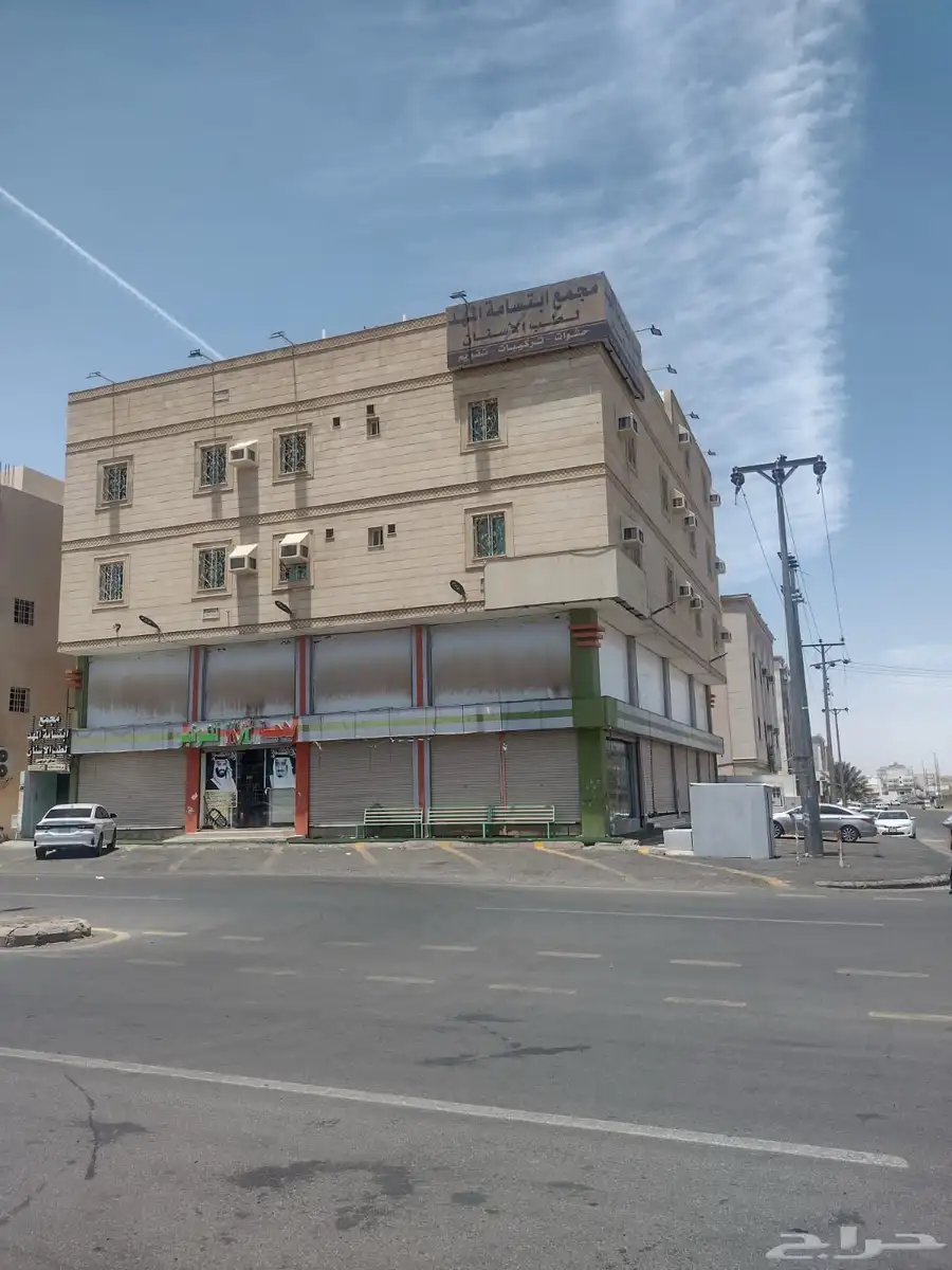 معرض تجاري ميزانين للايجار 0