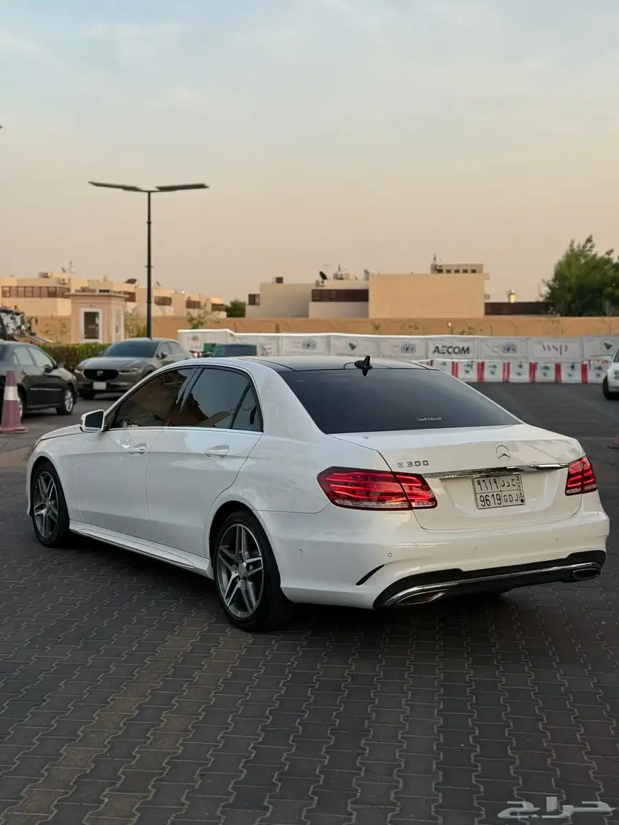 للبيع مرسيدس E300 موديل 2014 - وارد خليجي - KIT AMG 6