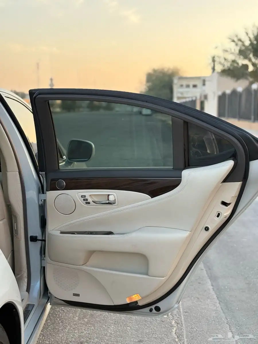 لكزس ls 460 6