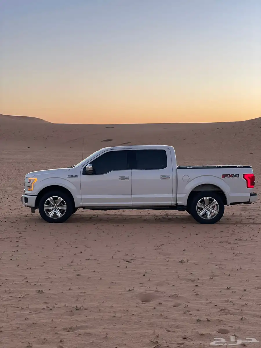 فورد F150 بلاتينيوم 8 سلندر 2015 للبيع 11