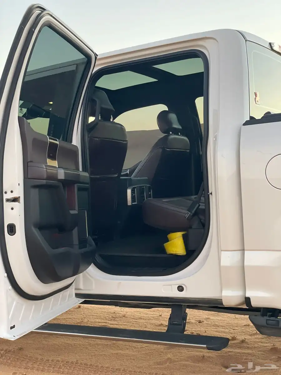 فورد F150 بلاتينيوم 8 سلندر 2015 للبيع 5