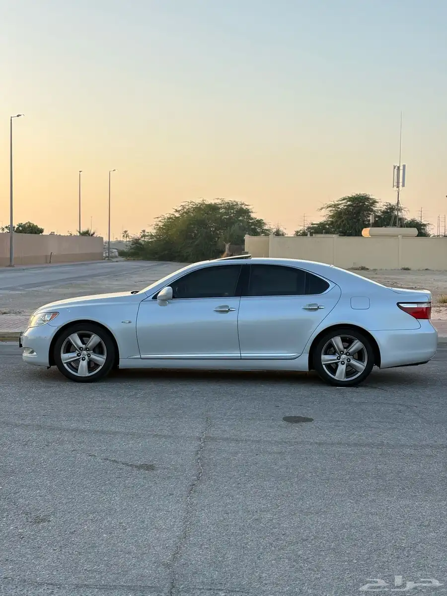لكزس ls 460 2