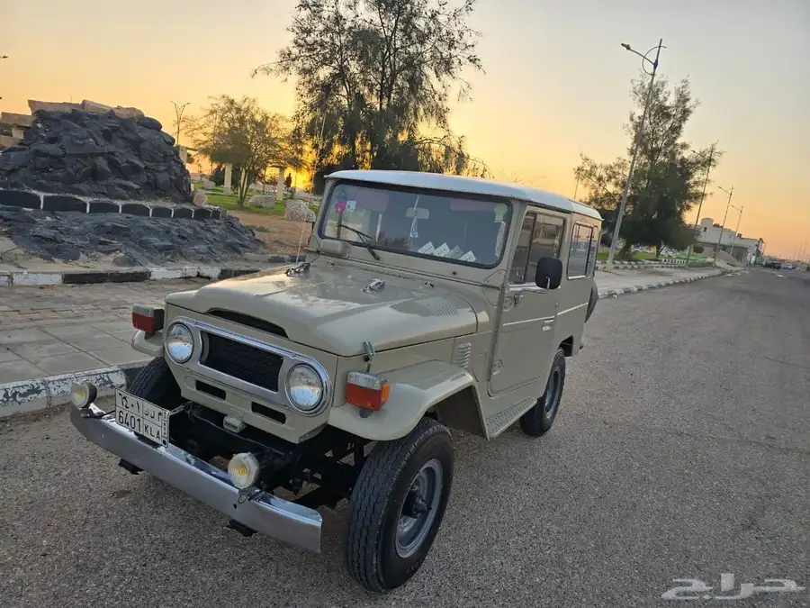 ربع 1977 نظيف فحص واستماره جديد . 4