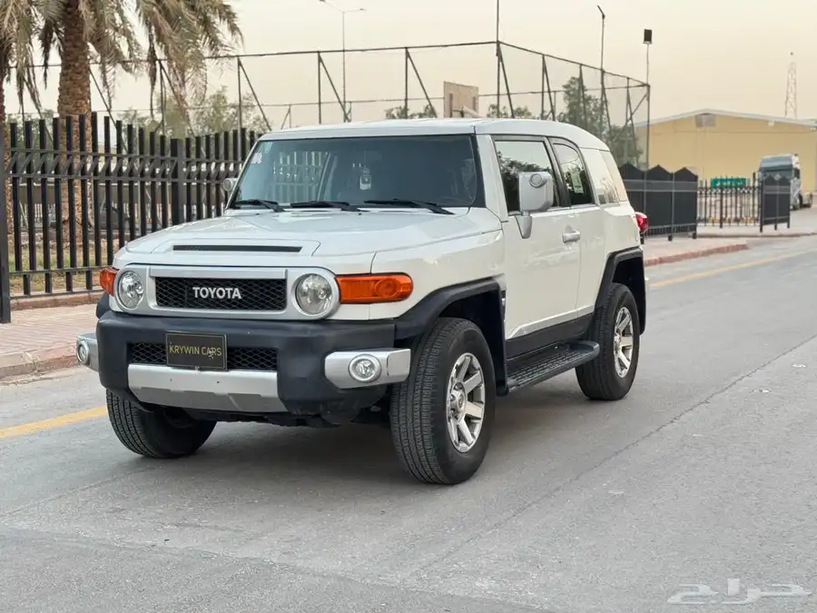 تويوتا اف جي 2019 2
