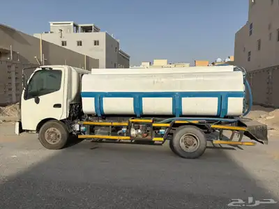 وايت دينا تويوتا 2015 1