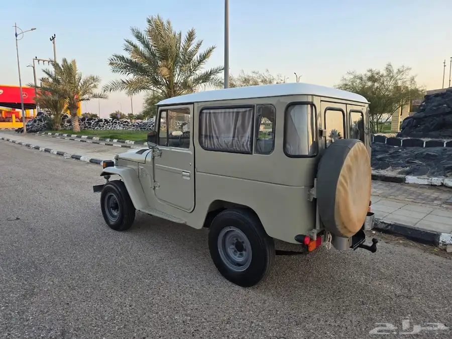 ربع 1977 نظيف فحص واستماره جديد . 3