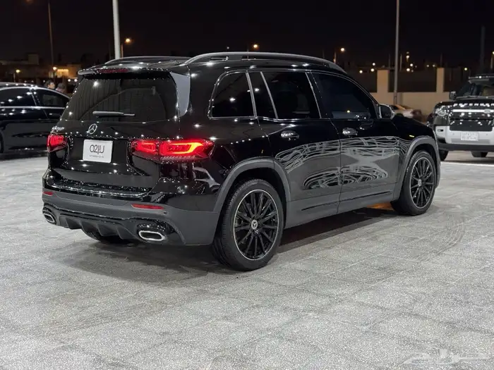 مرسيدس GLB موديل2021 2