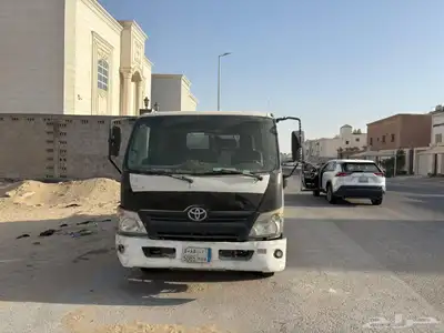وايت دينا تويوتا 2015 2