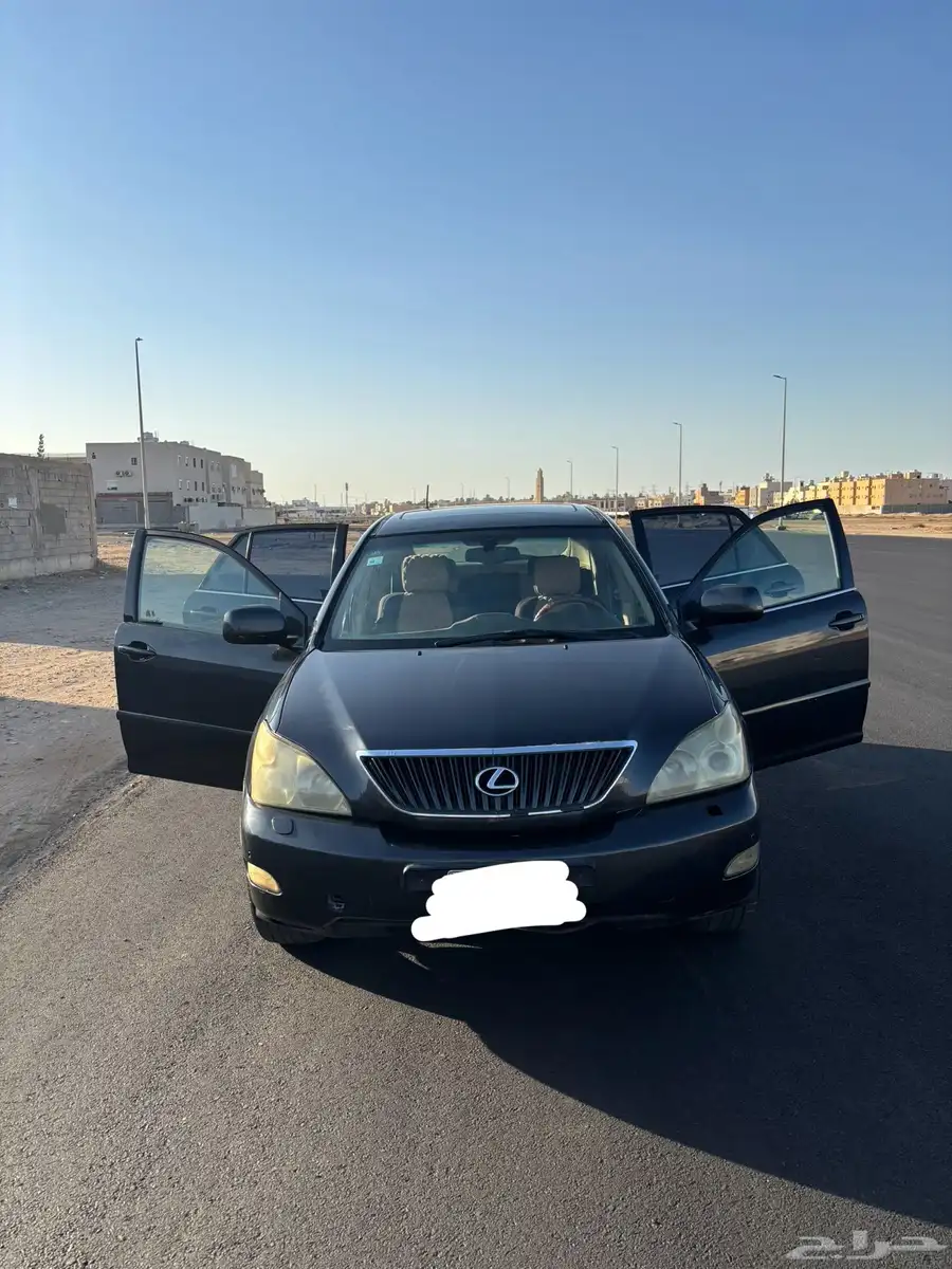 لكزس RX330 موديل 2004 16