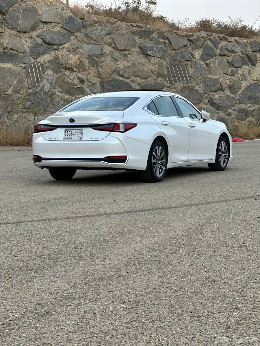 لكزس 2024 ES250 6