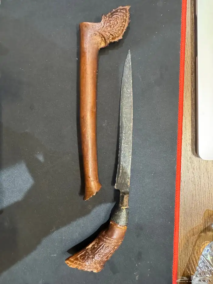 2 سكين تراثية يدوية بتصميم نادر ونقش عربي 0