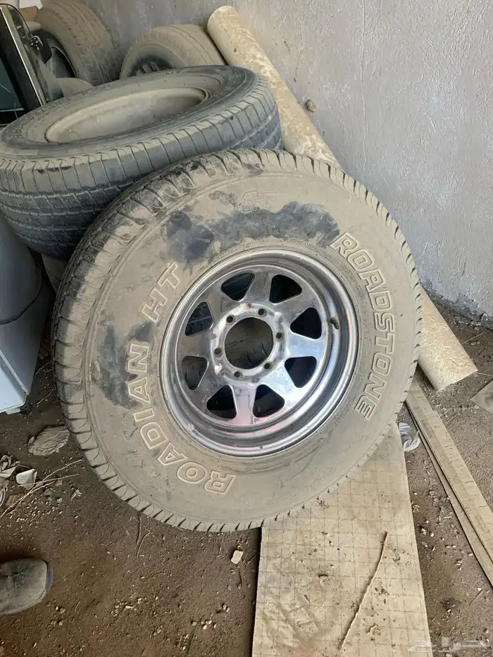 جنوط و كفرات تركب على باترول و على ددسن 0