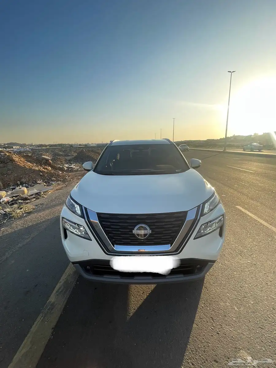 نيسان اكس تريل 2023 نص فل أقل بدرجة من البنوراماء 4