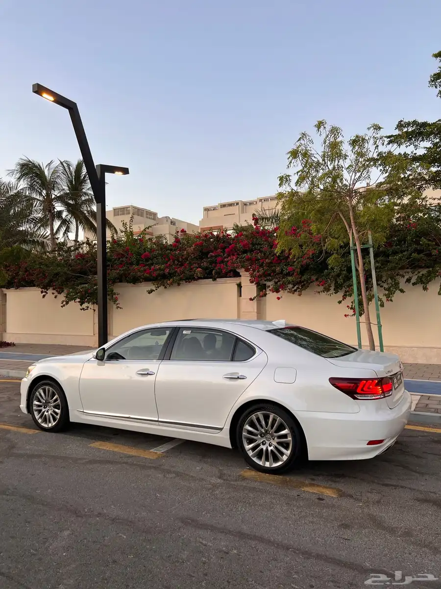 لكسزس Ls460 لارج ممشى 180 الف 27